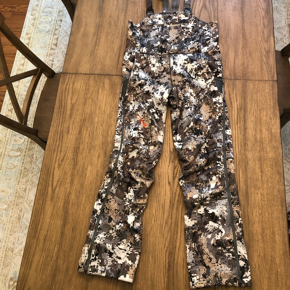 Sitka OPTi fade elevated fanatic light small Bibs mens Small 50126 – EV